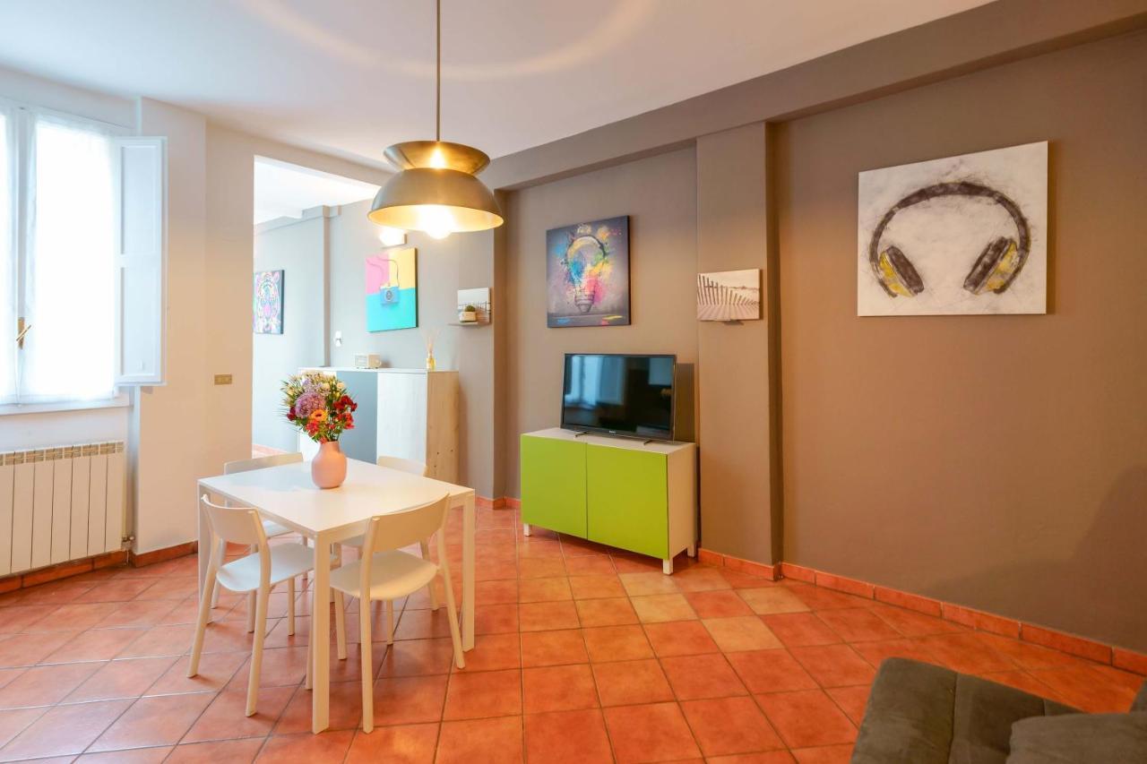 Zamboni 58 Apartment - Zona Movida Bologna Bagian luar foto