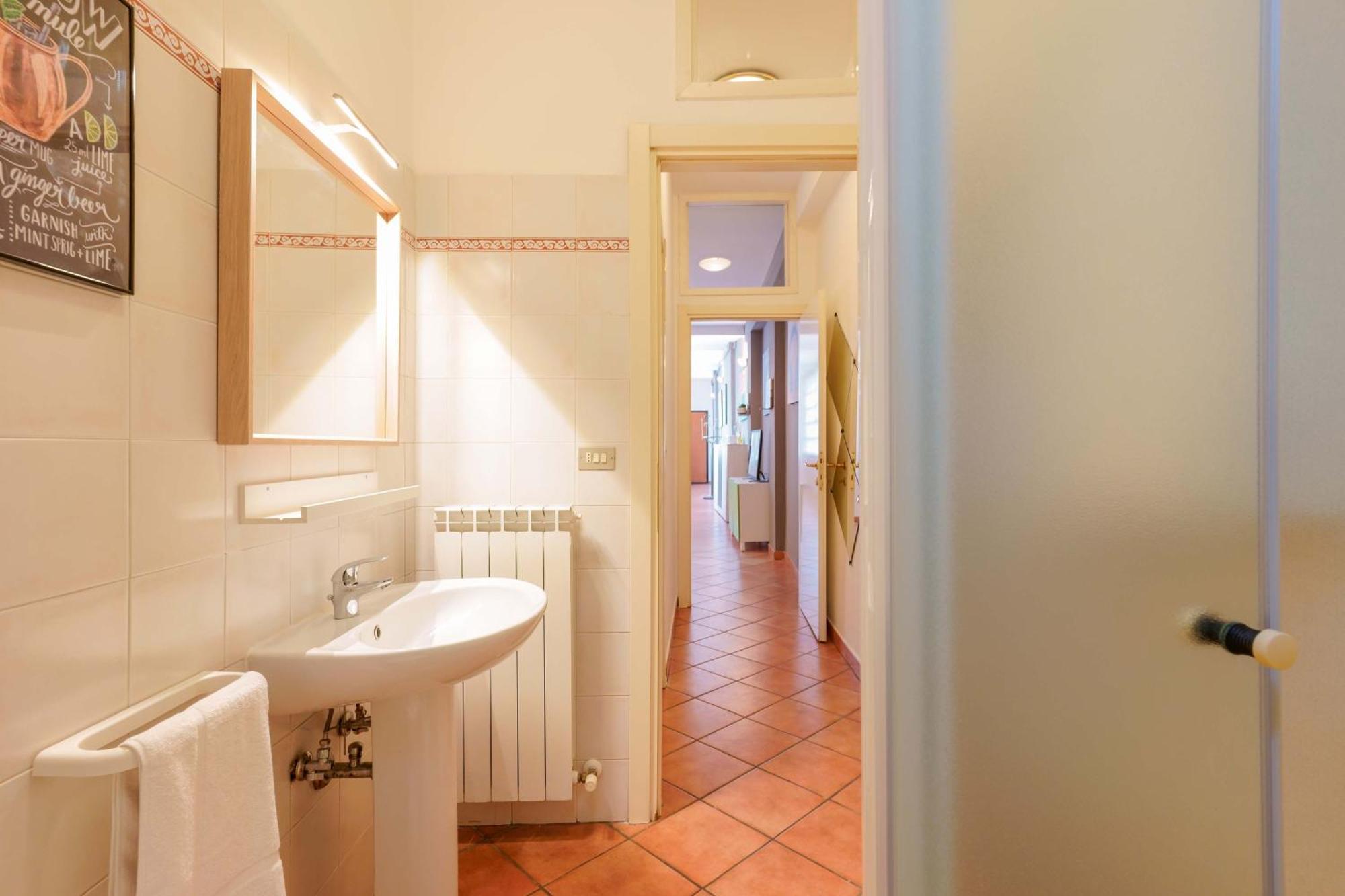 Zamboni 58 Apartment - Zona Movida Bologna Bagian luar foto